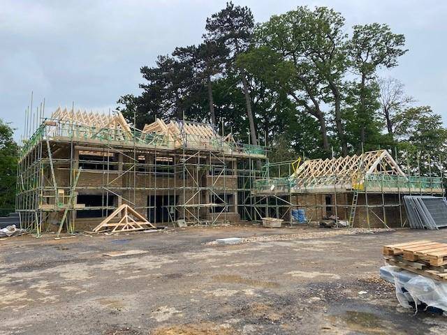 Scaffolding work: Housing development, Milton Keynes